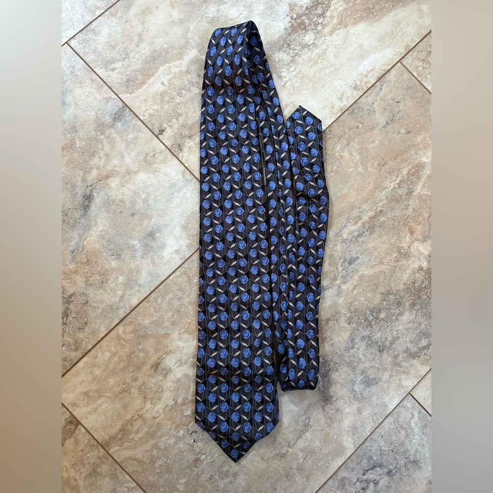 Ermenegildo Zegna Blue Floral Tie 100% Silk